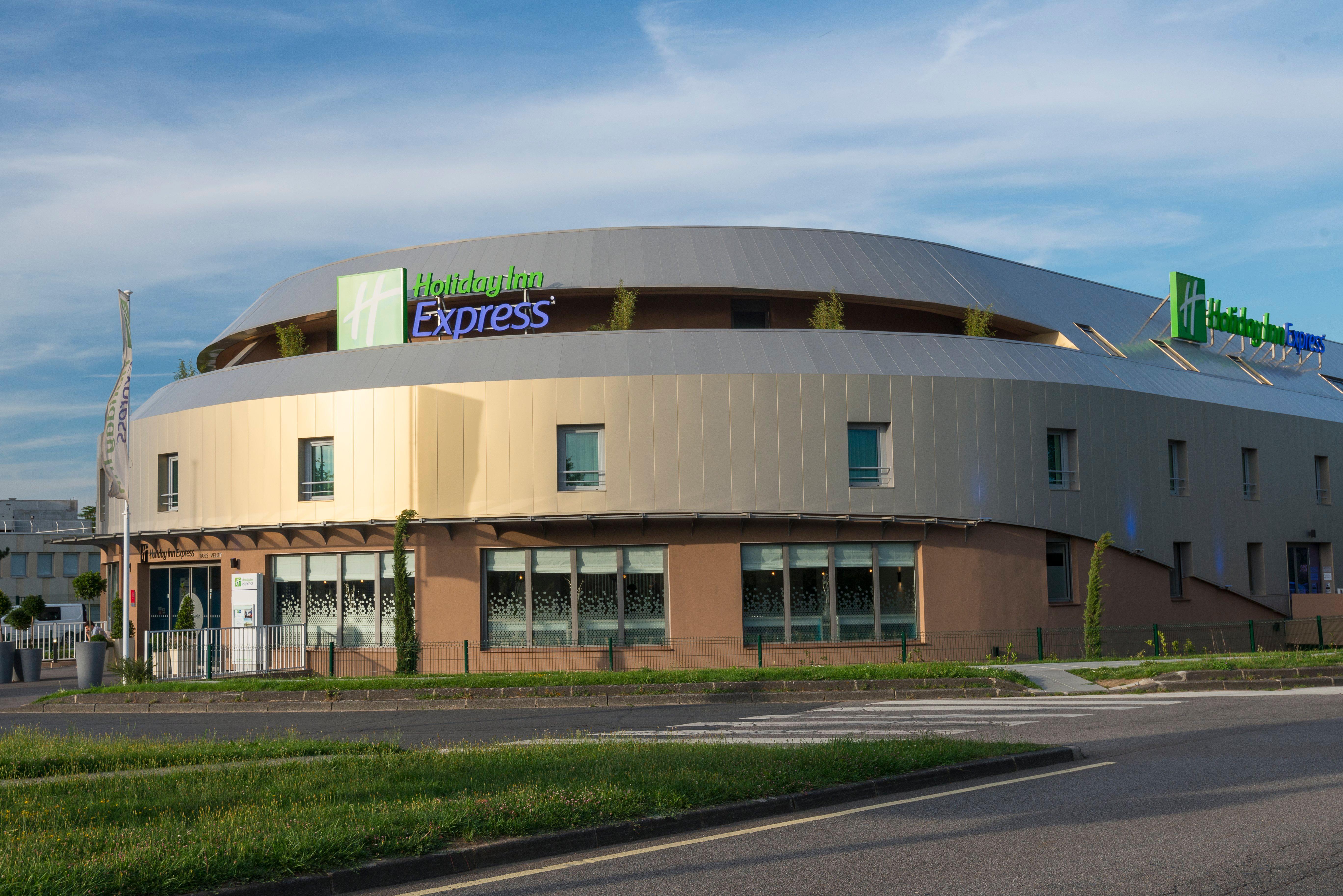 Holiday Inn Express Paris - Velizy By Ihg Εξωτερικό φωτογραφία