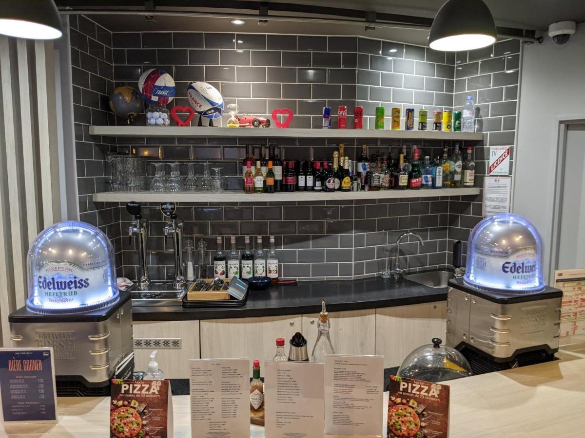 Holiday Inn Express Paris - Velizy By Ihg Εξωτερικό φωτογραφία