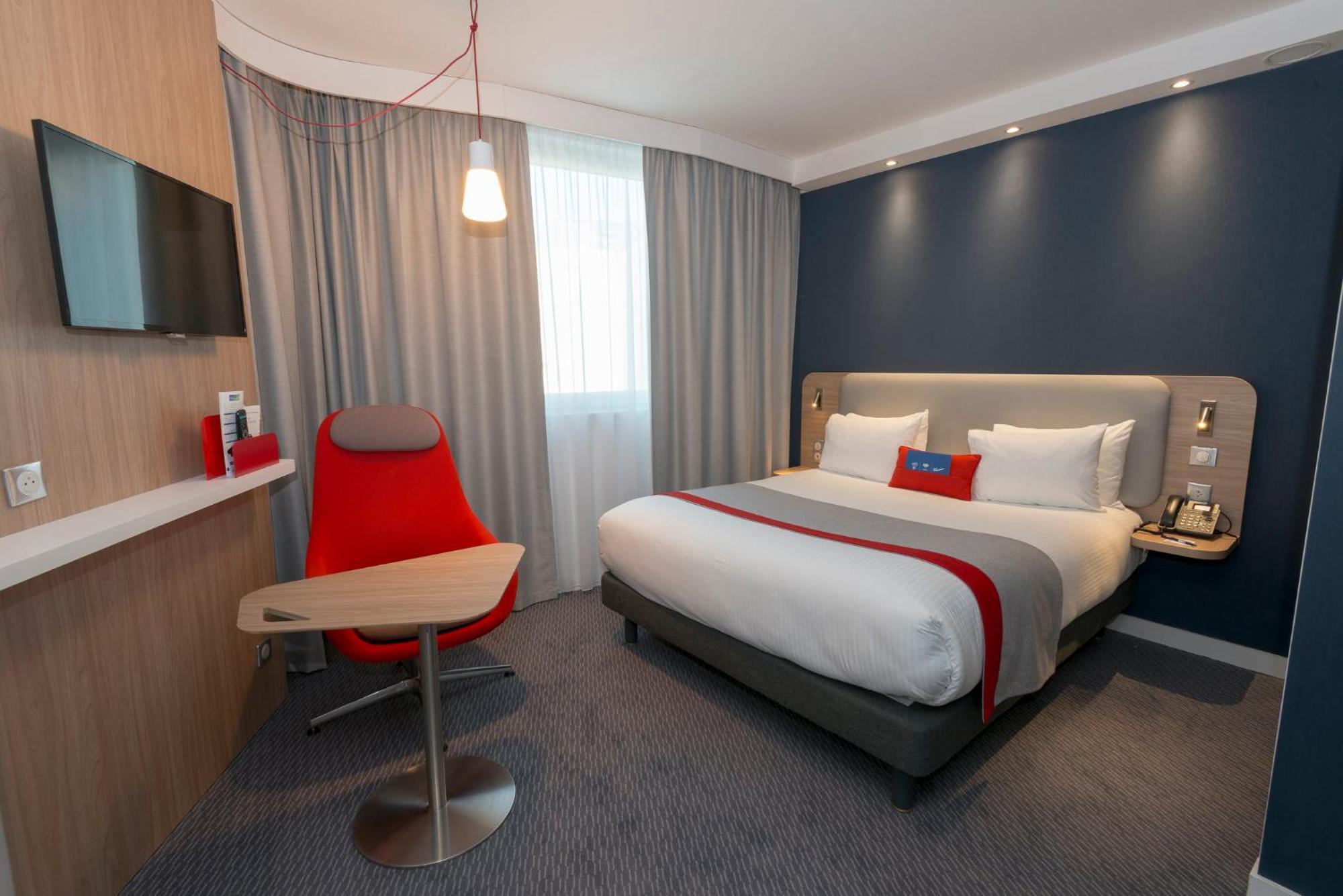 Holiday Inn Express Paris - Velizy By Ihg Εξωτερικό φωτογραφία